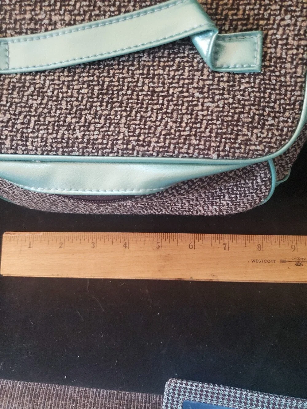 4 ESTEE LAUTER NWOT MAKEUP BAGS